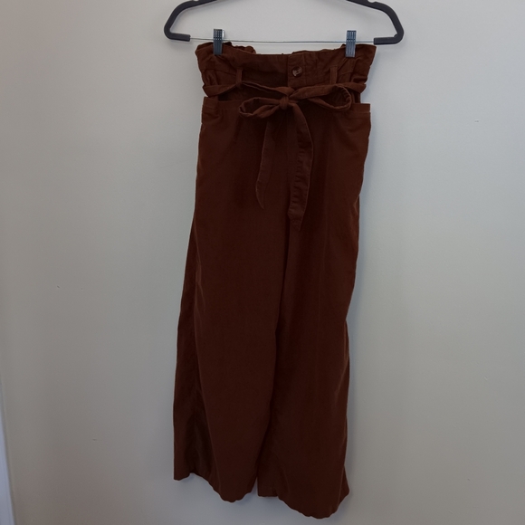 American Eagle, light weight, cropped corduroy Wide legged pants, size small - Picture 3 of 11